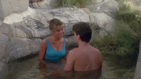 شيريلين فين عارية - فيلم «الريث» (1986) بدقة عالية 1080p