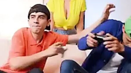 أفضل إعلانات Brazzers (مارس 2021)