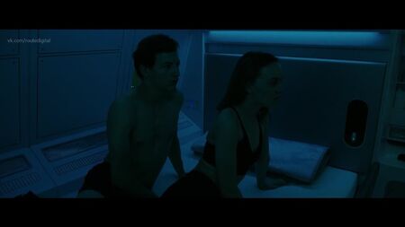 ليلي-روز ديب، شانتي آدامز - Voyagers (2021) HD 1080p عارية؟ مثيرة! شاهد / ليلي-روز ديب، شانتي آدامز - المسافرون