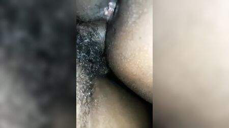 حليب الثدي للمرأة التاميلية